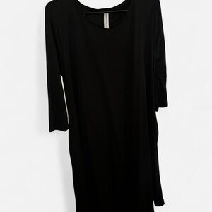 Zenana Outfitters Classic Black Long Sleeve Dress with pockets